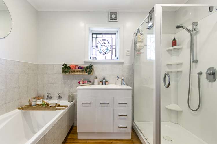 14 Waru Street Khandallah_17