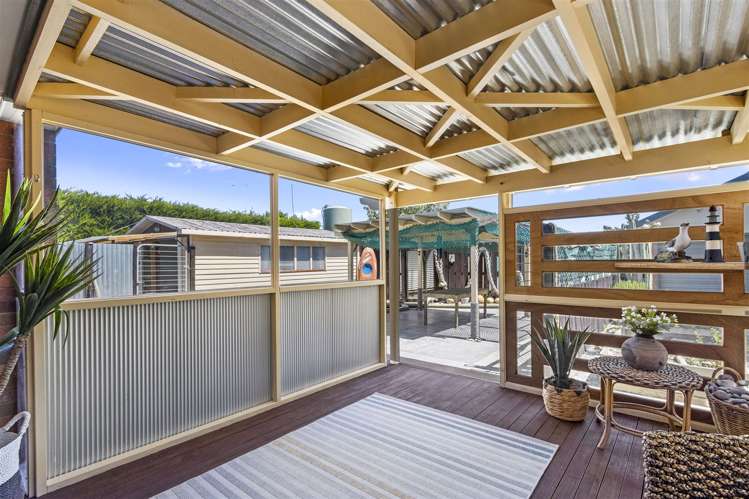 23 Lake Terrace Road Little River_13