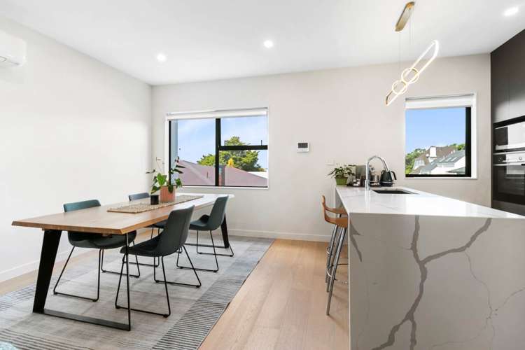 10/36 Seccombes Road Epsom_5