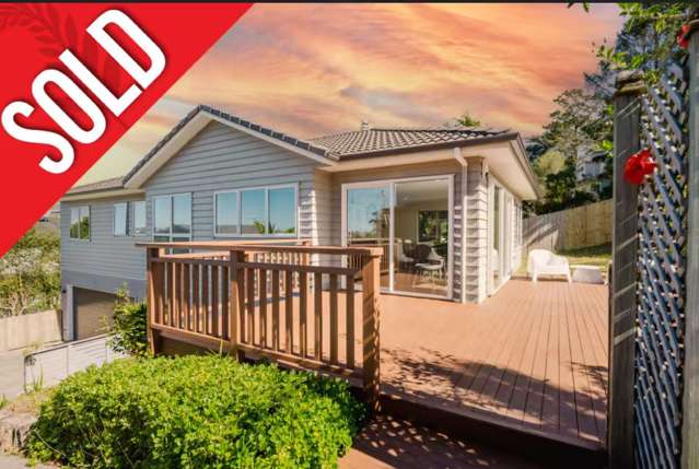 Sold under hammer- liliane Tian