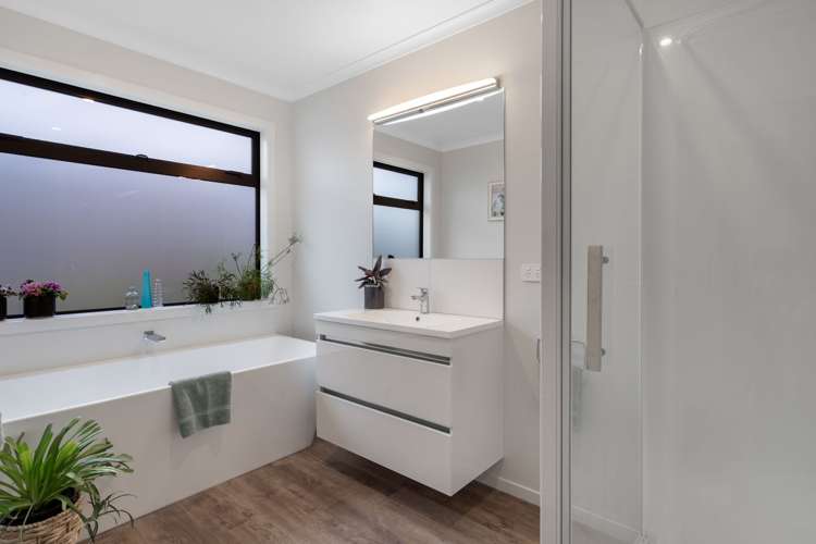 24 Huntaway Close Stoke_16