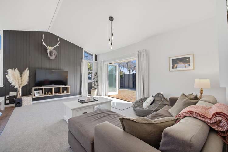 380 Harewood Road_2
