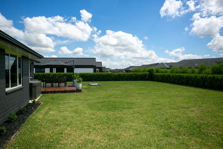 20 Alan Livingston Drive Cambridge_18