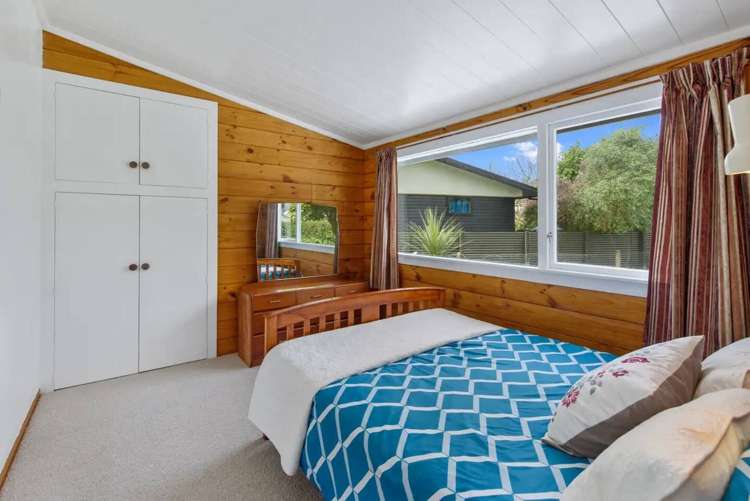 8 Walton Avenue Waikanae_5