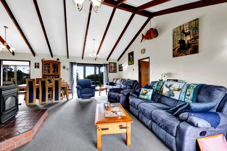 18 Onaero Beach Road Onaero_7