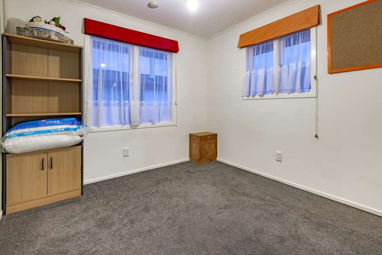1/5 Hill Crescent Papakura_11