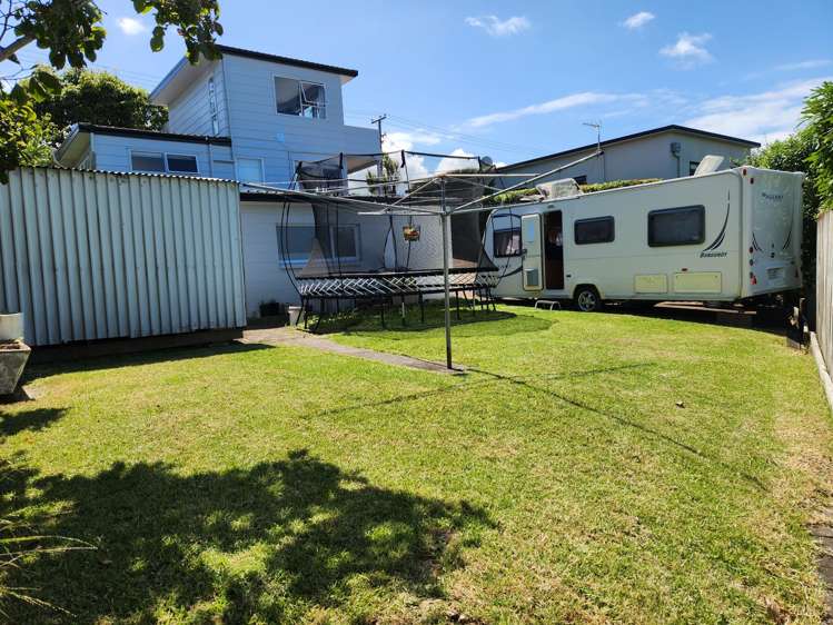 17a Deep Creek Rd Waiake_18