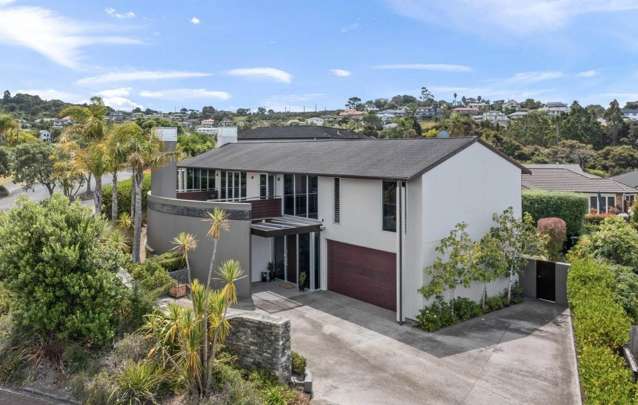 20 The Ritz Orewa_1