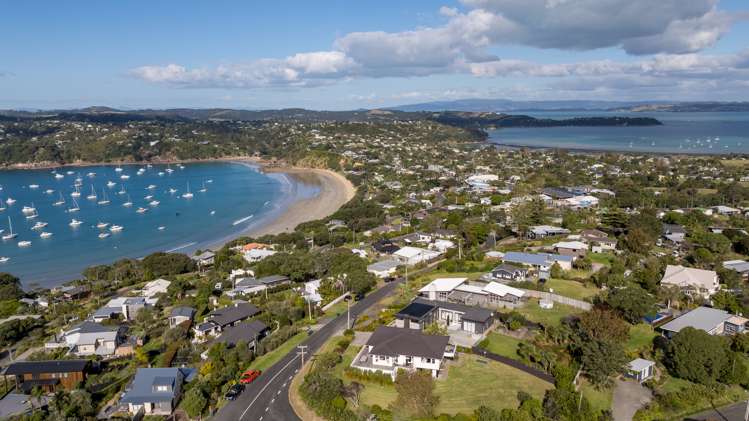 39 Tiri Road Oneroa_34