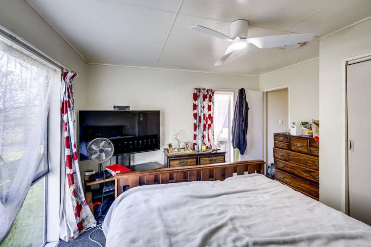 4 Palgrave Avenue Flaxmere_12