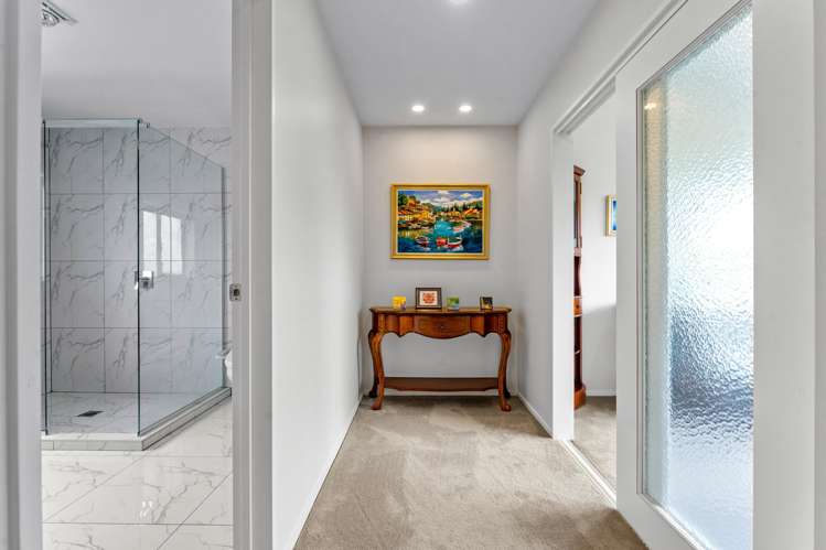 126-128 Lax Crescent Leigh_55