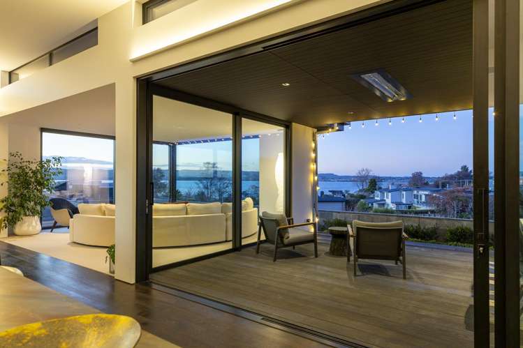 35 Pukenamu Road Rainbow Point_24