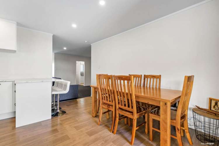 99 Everglade Drive Totara Heights_6