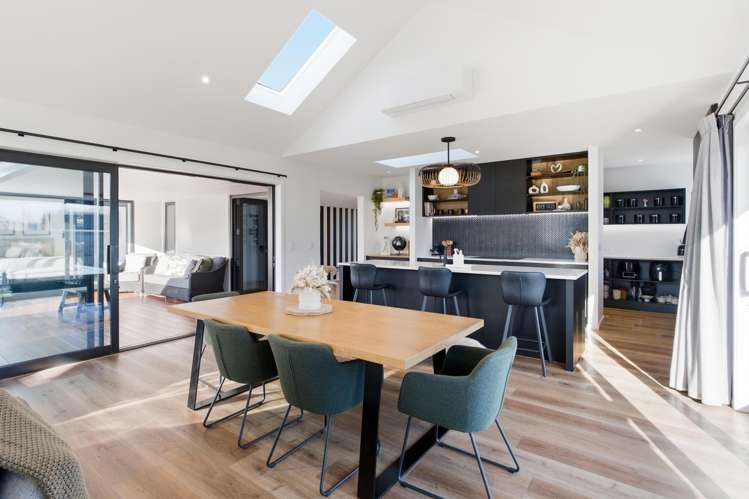 16 Three Kings Court Outram_5