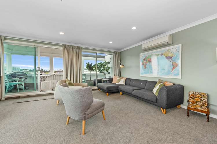 82/312 Victoria Street Hamilton Central_3