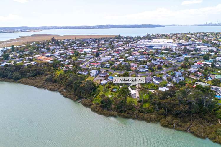 34 Abbotleigh Avenue Te Atatu Peninsula_19