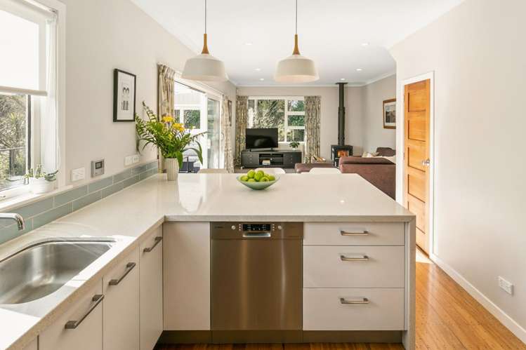 16 Narbada Crescent Khandallah_11