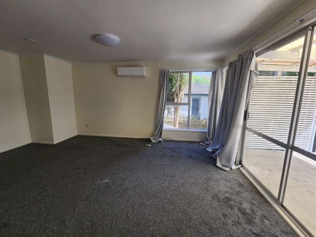 22 Parrs Cross Road 11401_3