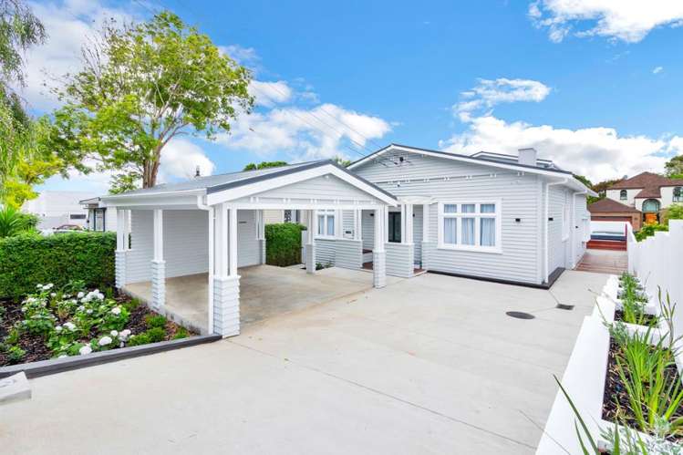 107 Peary Road Mount Eden_17