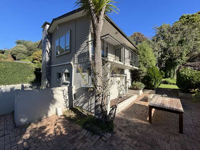 26a Valley Road