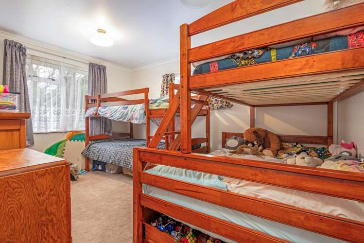 176 Bridge Street Bulls_15