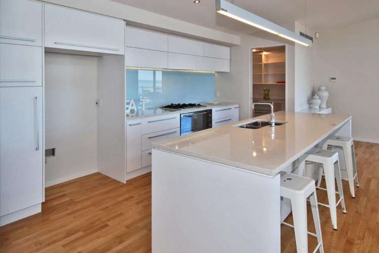 10 Challenger Lane Redcliffs_11