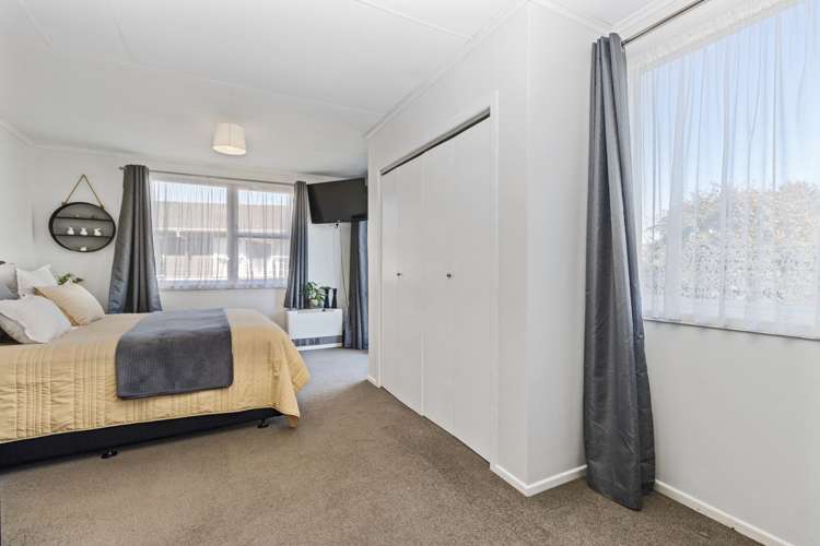 25 Joanna Place Deanwell_8