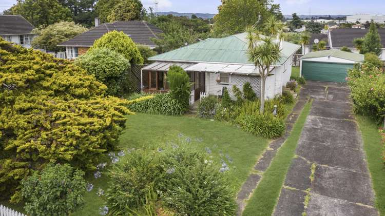 71 Mcannalley Street Manurewa_2