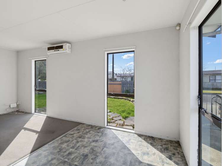 69 Tarbet Street Flaxmere_6