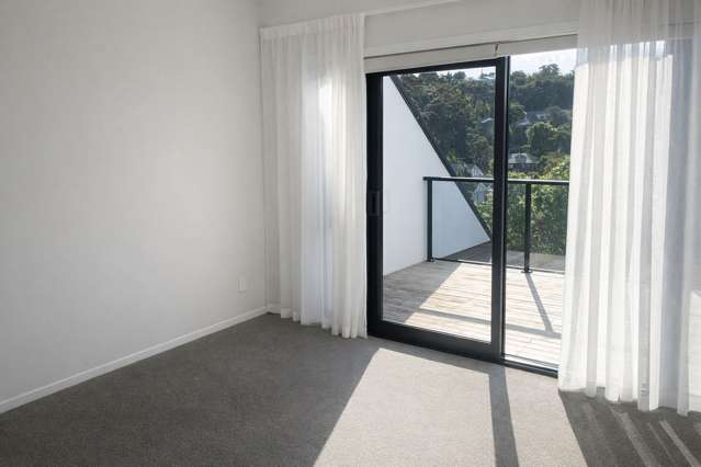 5 Dee Place Torbay_2