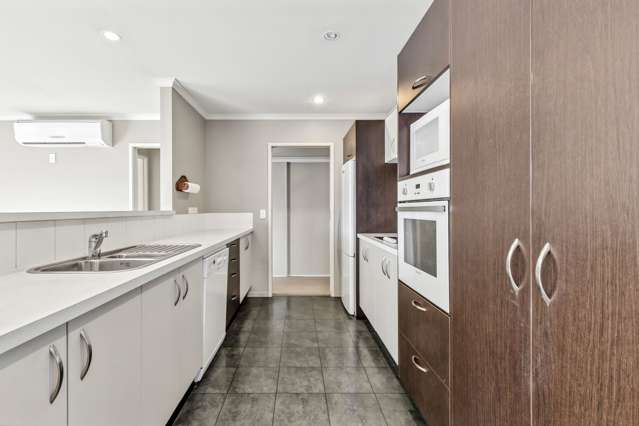 6 Ruth Taylor Avenue Stoke_2
