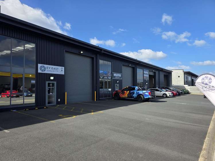 Unit 3 2 Rakiraki Way Tauranga_1