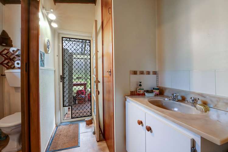 4 Miro Street Helensville_14