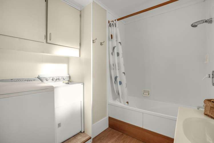 93 Hutt Road Petone_16