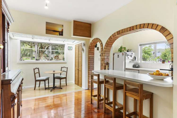 97 The Parade Island Bay_2