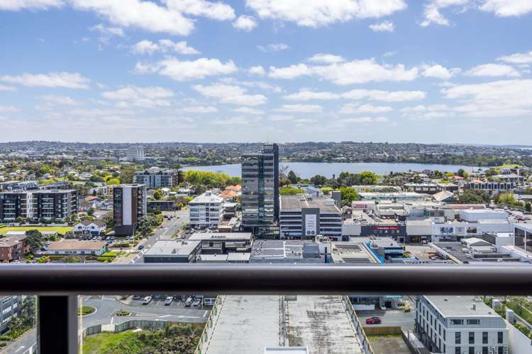 Address withheld Takapuna_5