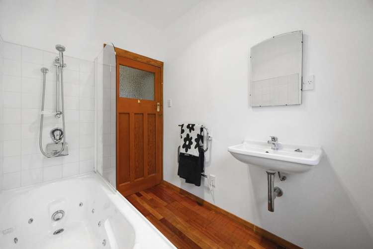 8 Merchiston Street Andersons Bay_17