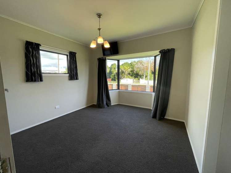 23 List Street 10859_7