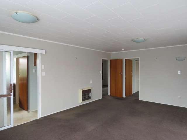 4/6 Karamu Street Strandon_4