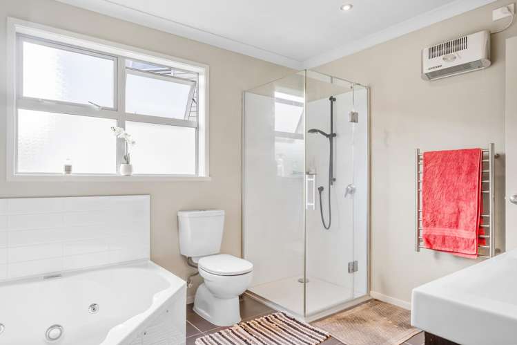 82b Kirton Drive Riverstone Terraces_13