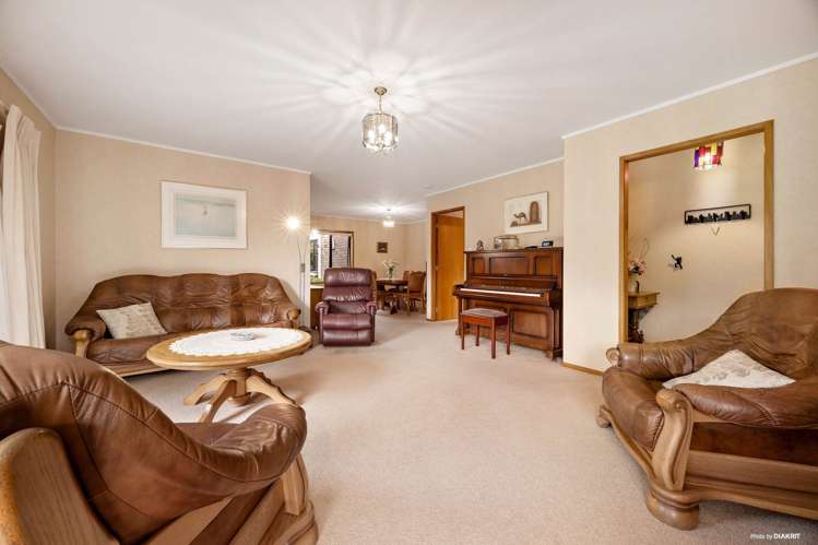 23 Maygrove Drive Orewa_11