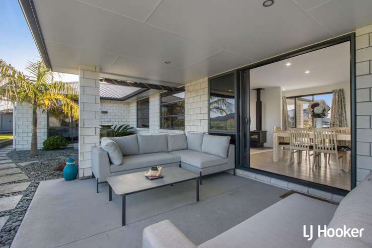 19 Athenree Heights Athenree_5