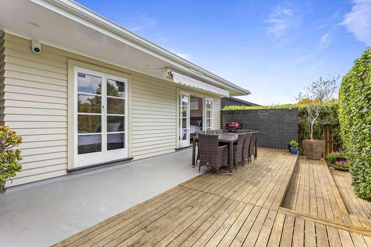 60 Woodside Road Massey_17