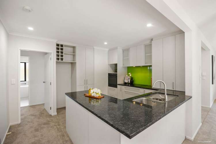 3 Saralee Drive Manurewa_8