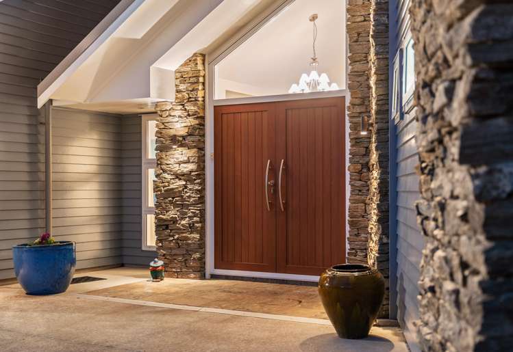 51 Paul Faith Lane Te Horo_3