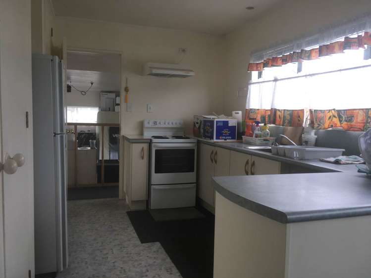 2/5 Scott Road Papakura_1