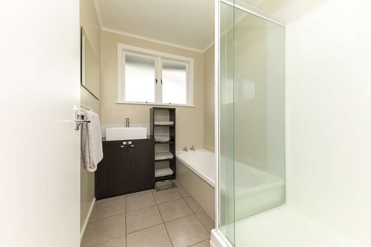 2/9a Grotto Street Onehunga_10