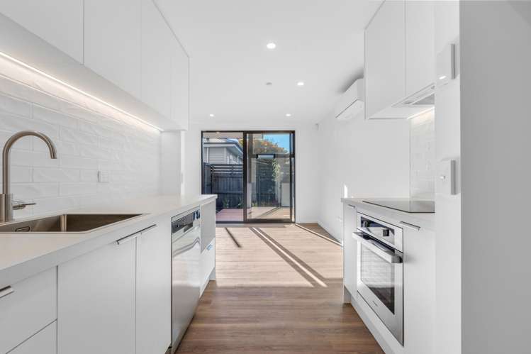1-9/160 Clarence Street Riccarton_11