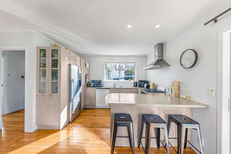 1/32 Paragon Avenue Beach Haven_6