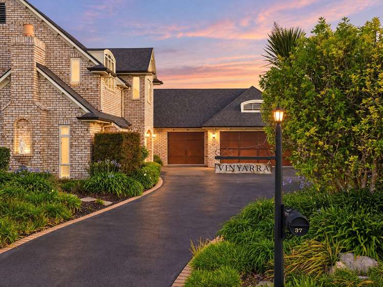 37 Glen Cree Avenue_5